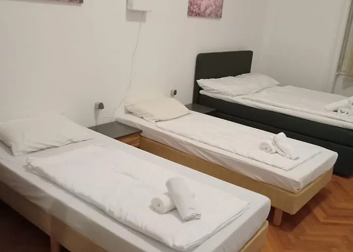 Hm 2* Bécs